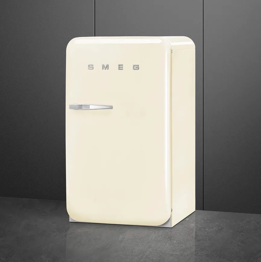 SMEG Stand-Kühlschrank 50's detail