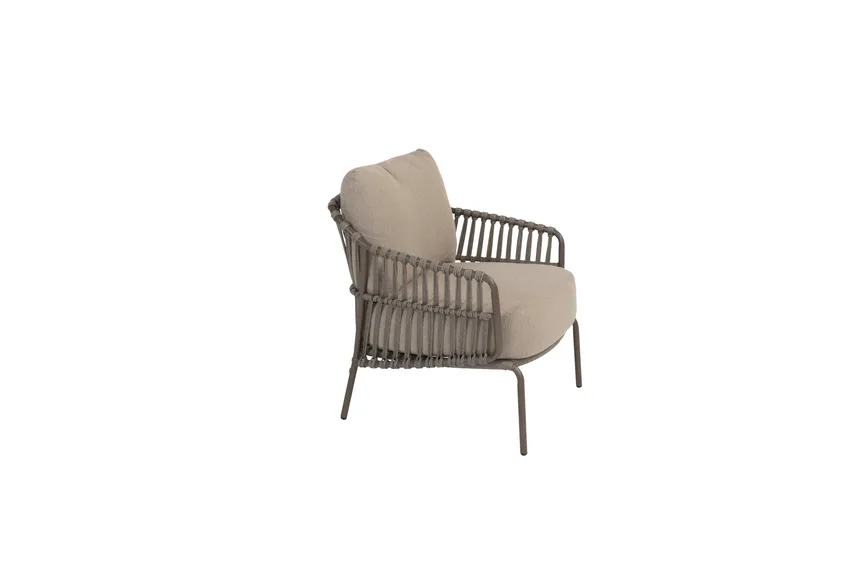 Low Dining Stuhl detail