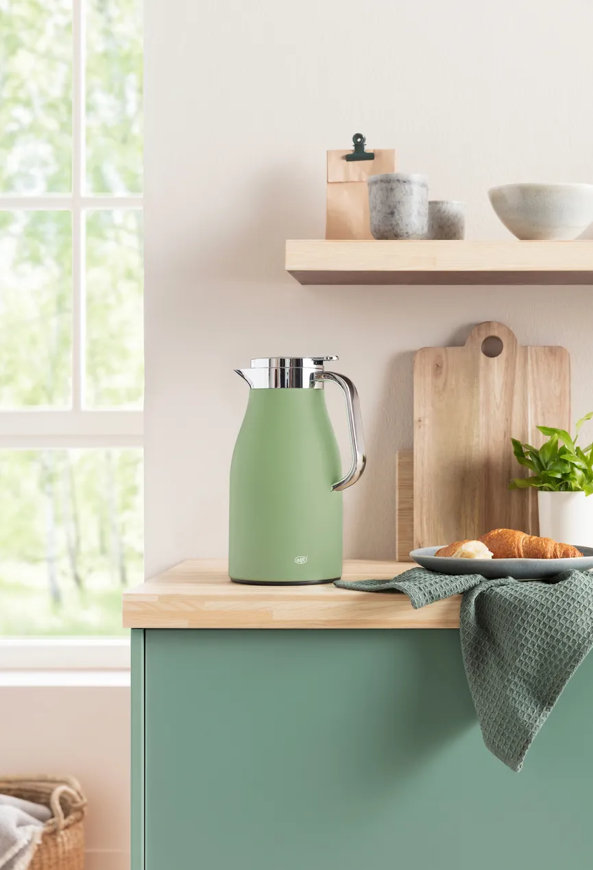 Isolierkanne SKYLINE 1L green milieu