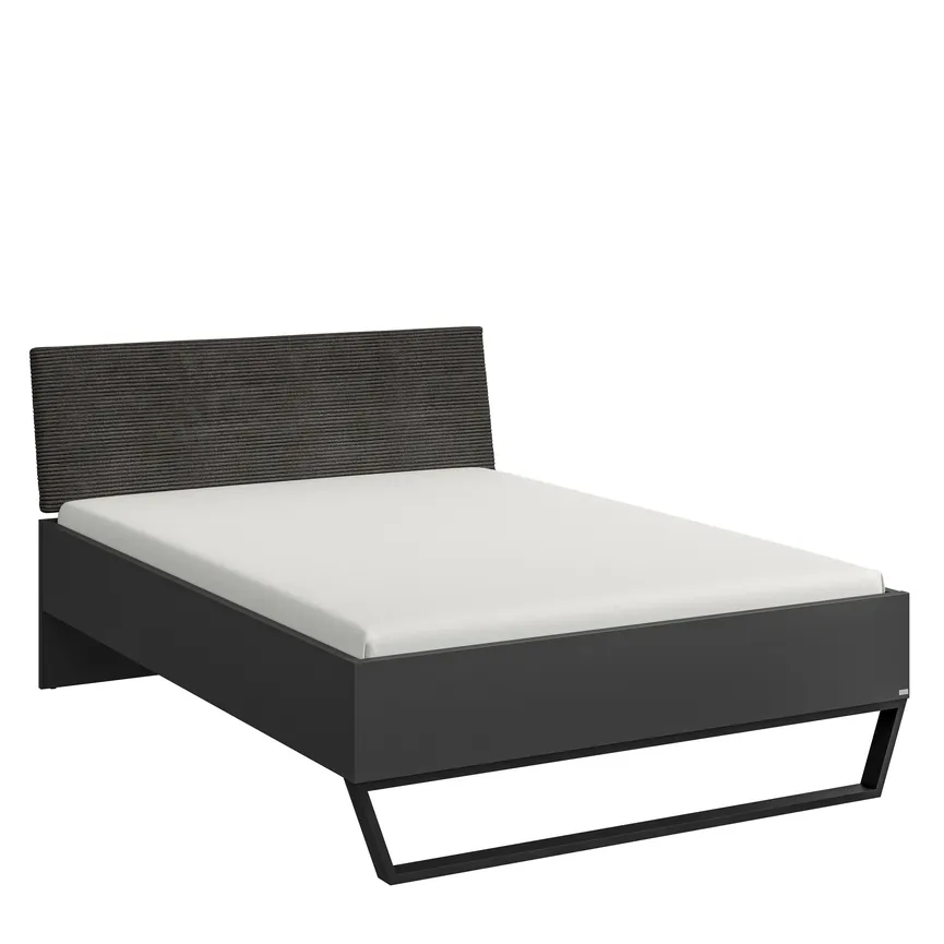 Bett mit Kopfteil hauptaufnahme