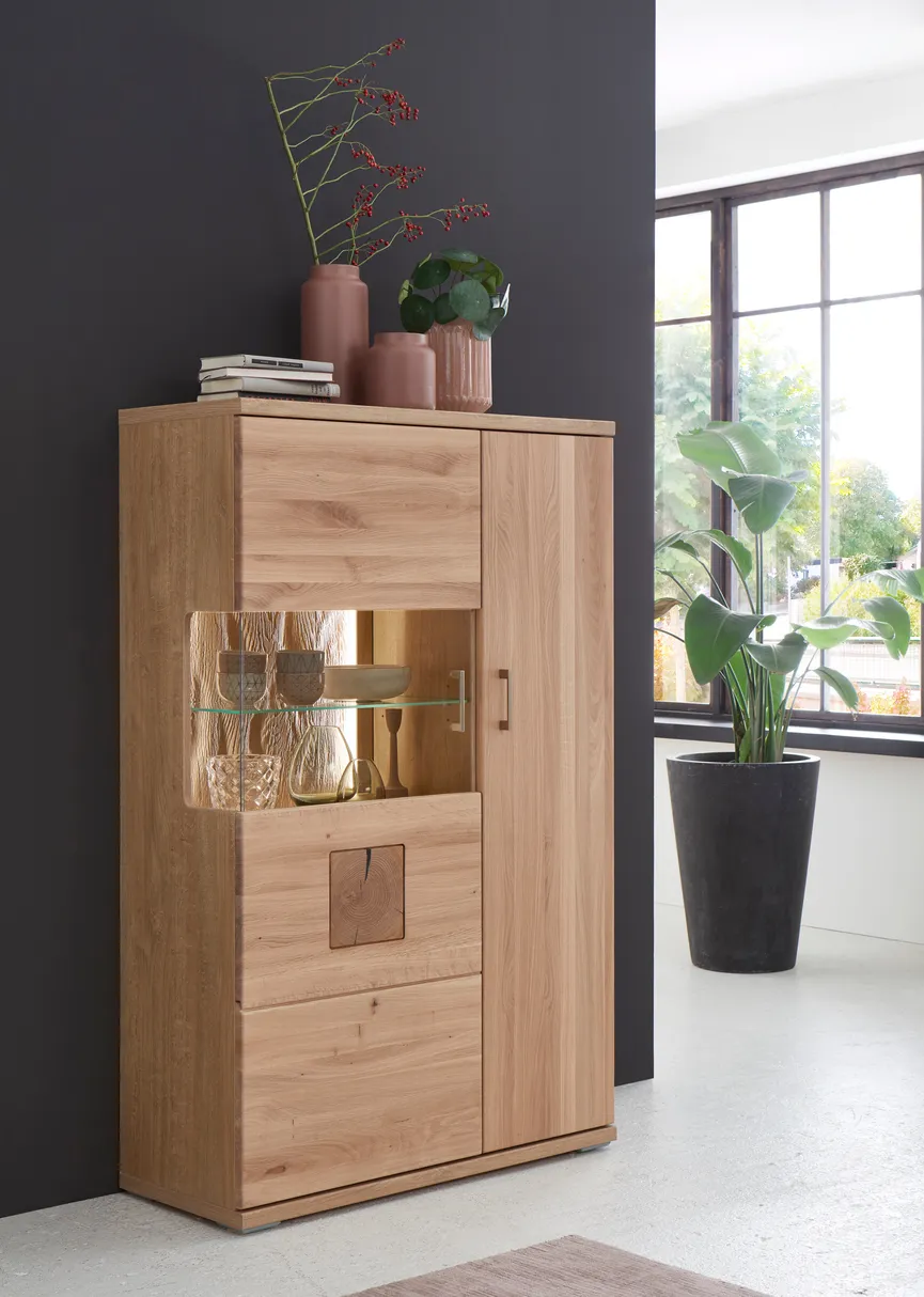 Highboard milieu