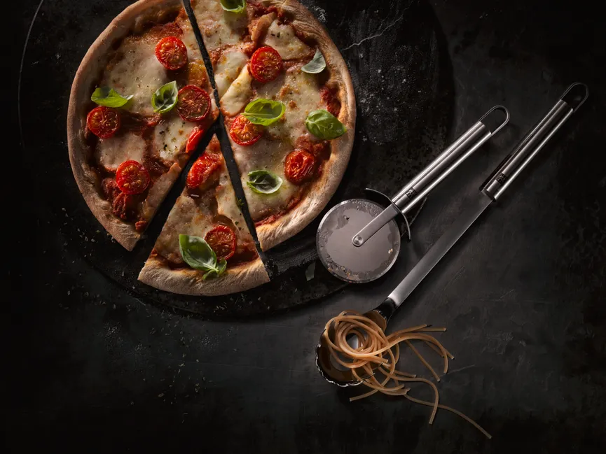 Pizzaschneider "Pro" silber milieu