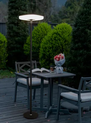 Solar-Außenstehlampe