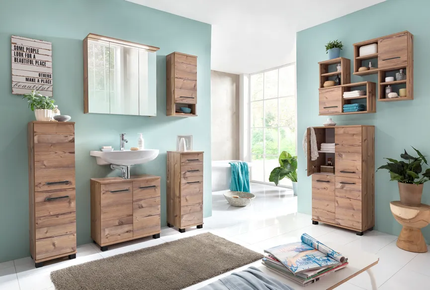 *Spiegelschrank milieu