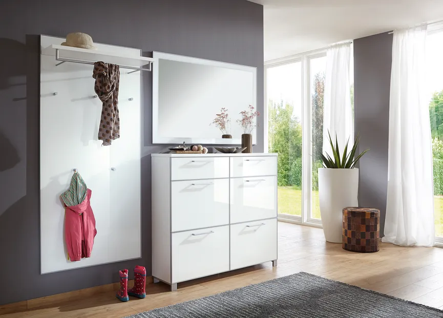 Schuhschrank milieu