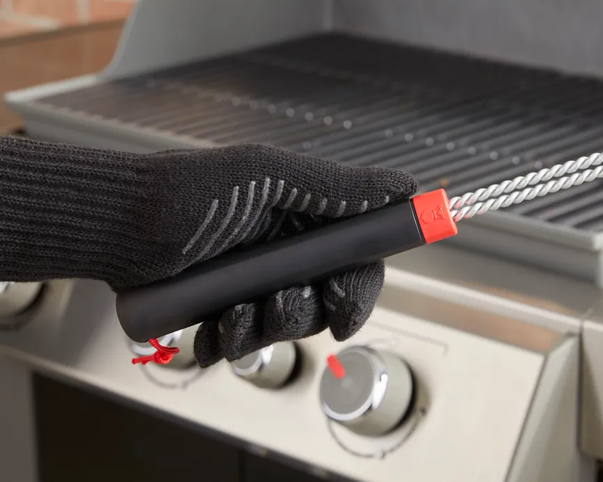 Dreiseitige Grillbürste detail