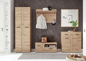 Garderobenschrank
