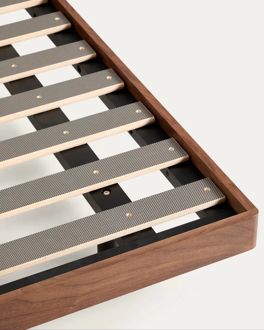 Bett 180x200 cm detail