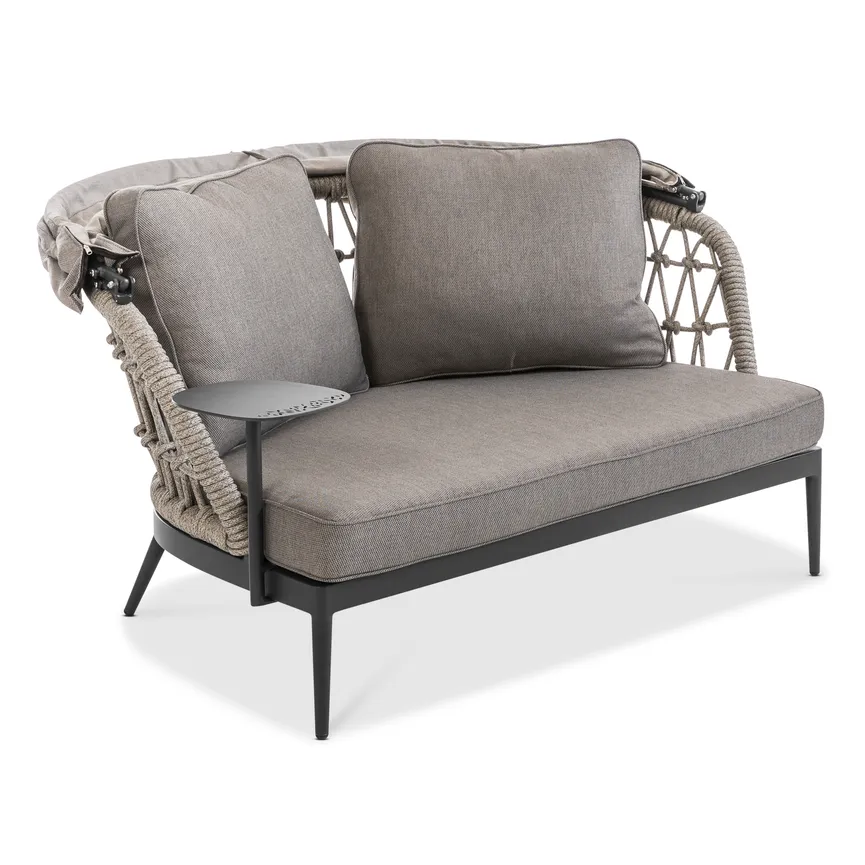 ** Daybed detail