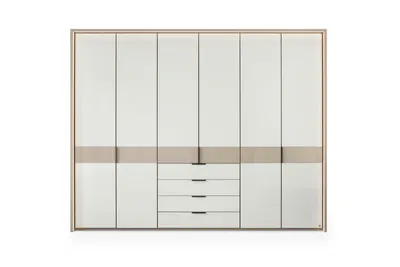 Kleiderschrank