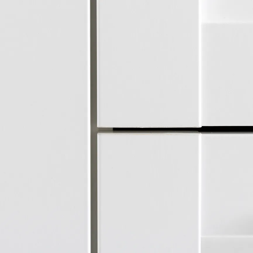 Drehtürenschrank 3-trg. material_farbe