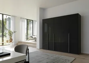 Kleiderschrank
