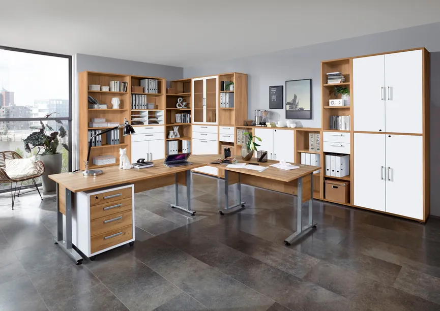 Regal breit niedrig detail