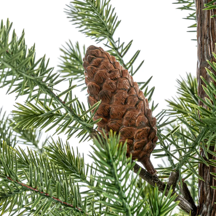 Tannenbaum M detail