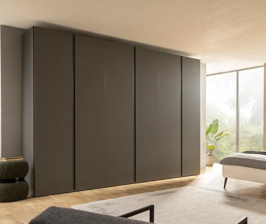 Drehtürenschrank 6-trg. milieu
