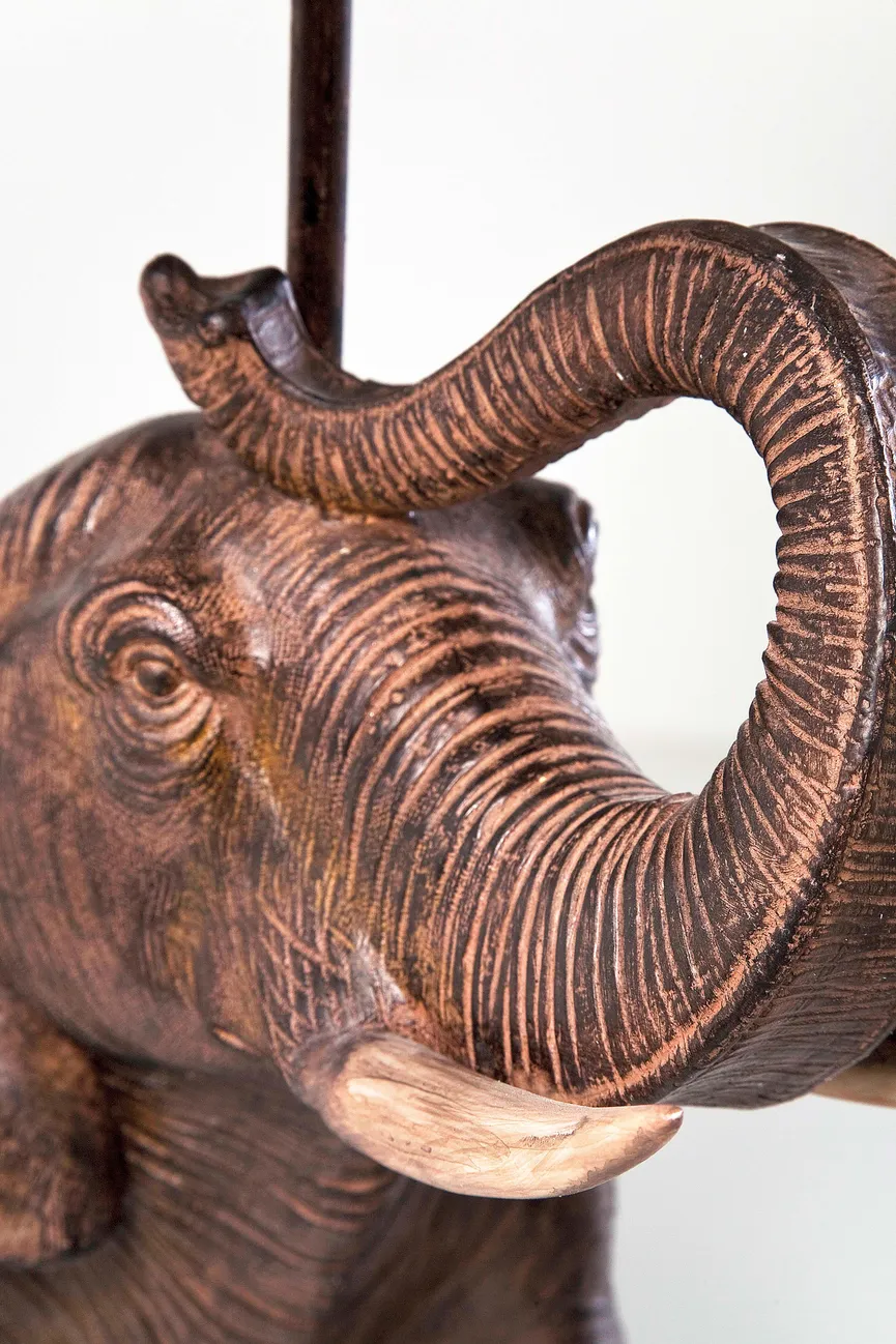 Tischleuchte "Elephant" detail