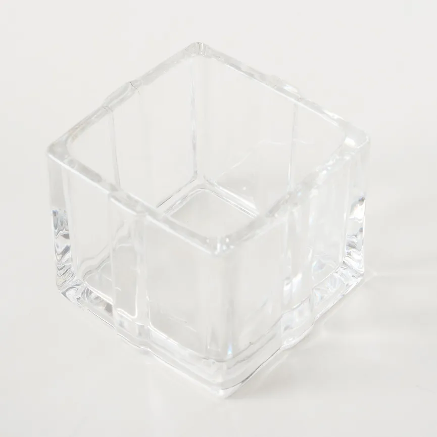 Box "Givy" 250 ml transparent detail