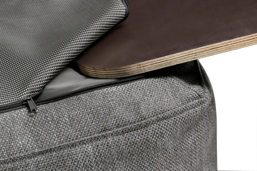 Bodenplatte Chaiselounge detail