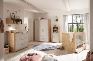 Kleiderschrank 