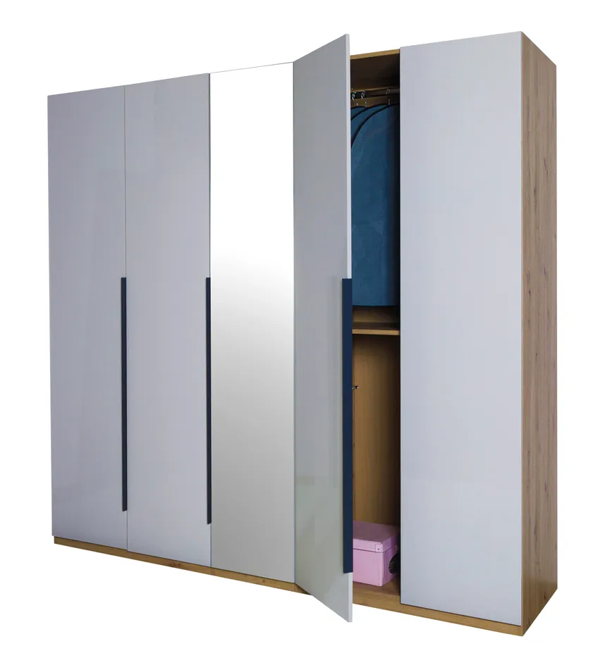 Drehtürenschrank 5-trg. detail