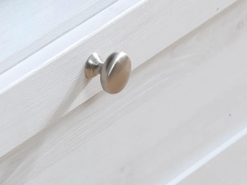 Drehtürenschrank 5-trg. detail