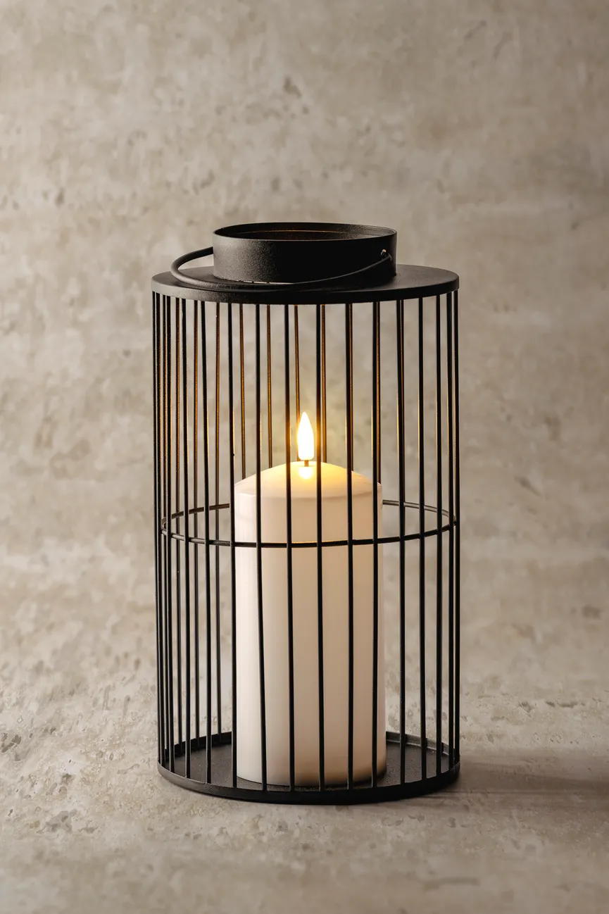 Laterne M schwarz milieu