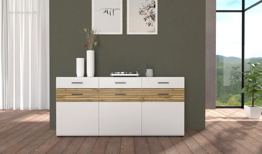Sideboard detail