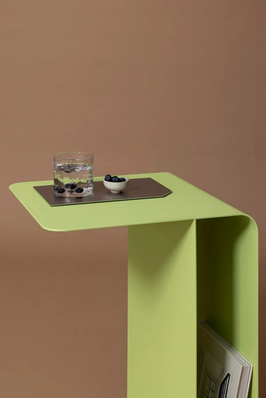 Beistelltisch detail