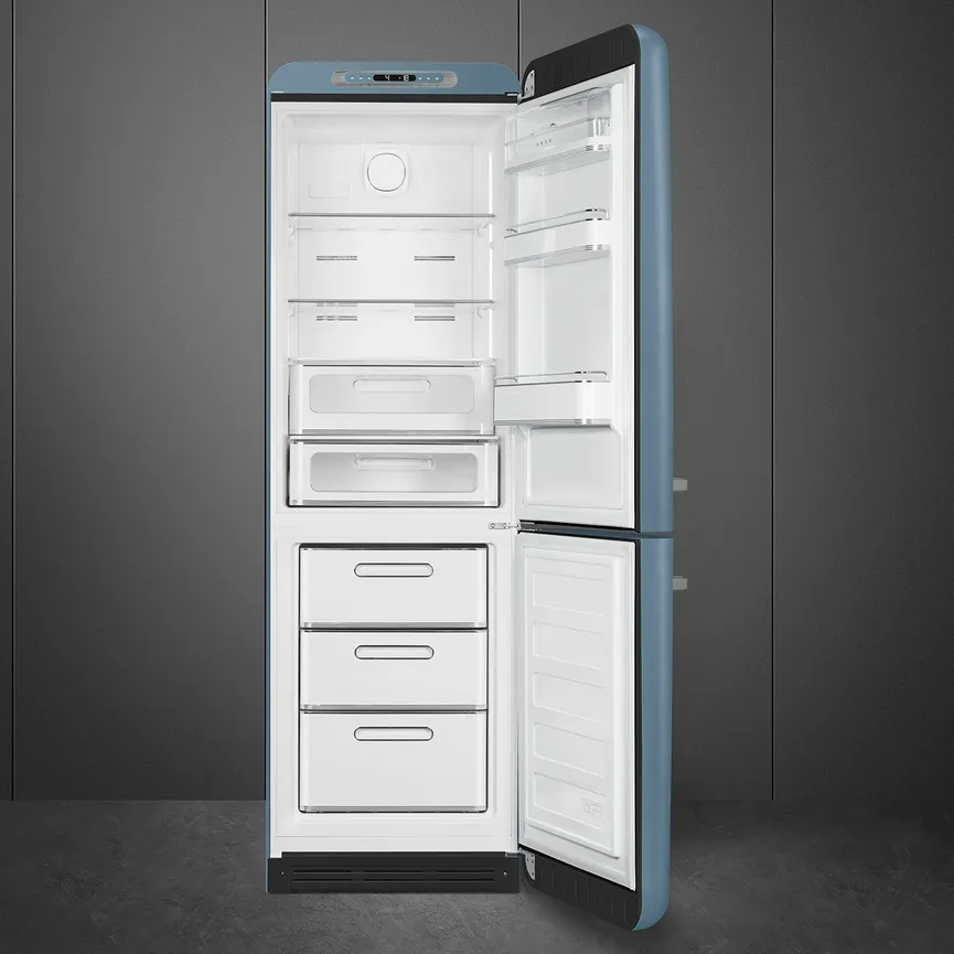 SMEG Kühl-/Gefrierkombination detail
