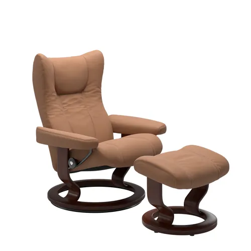 Sessel mit Hocker