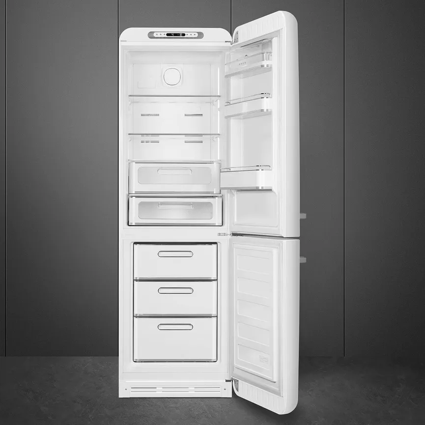 SMEG Kühl-/Gefrierkombination detail