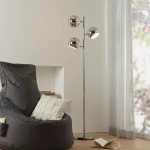 Stehlampe