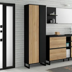 Garderobenschrank
