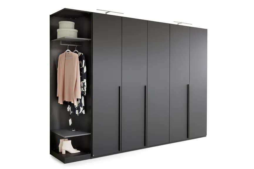 Drehtürenschrank 6-trg. hauptaufnahme