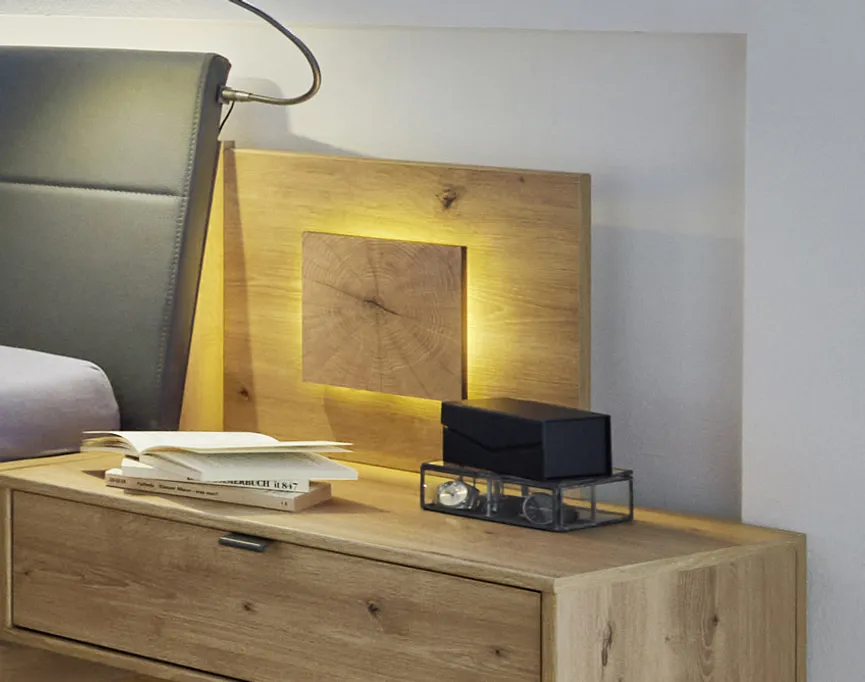 Nachttisch-Paneel, Stück hauptaufnahme