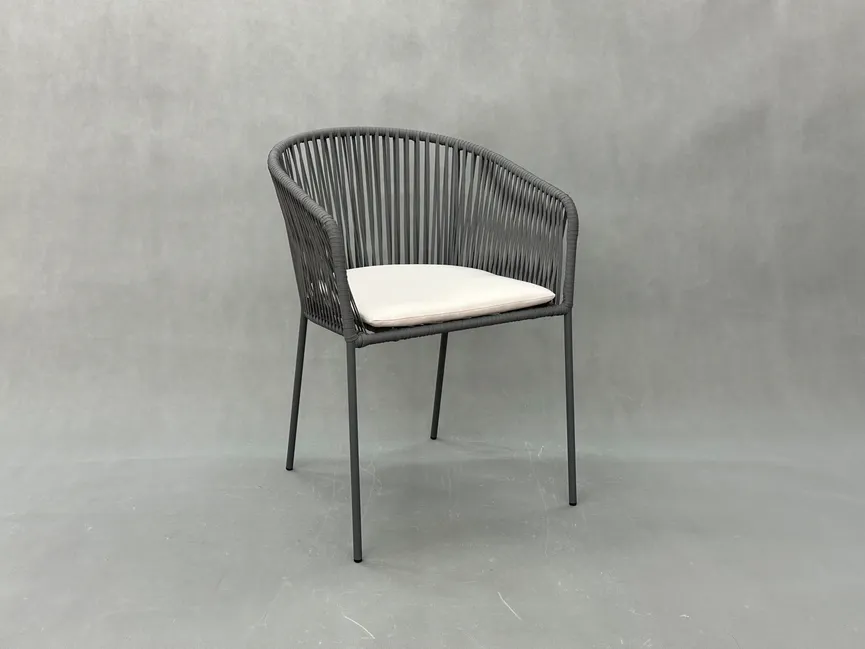 Armlehnstuhl hauptaufnahme