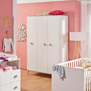 Kleiderschrank