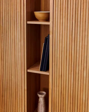 Highboard