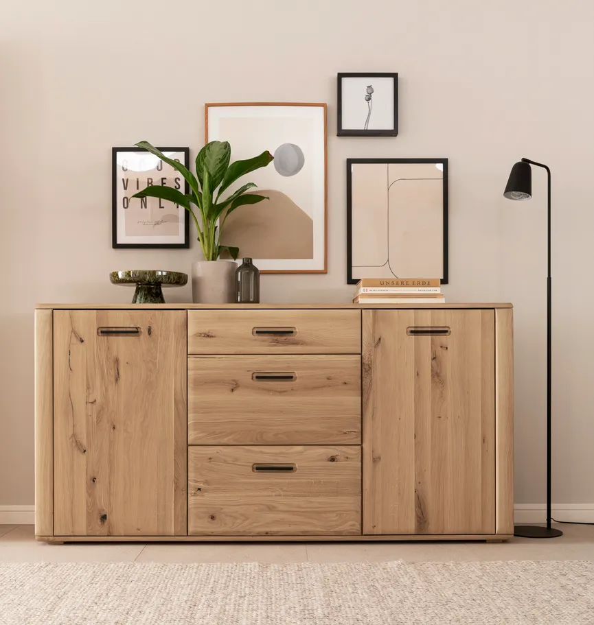 Sideboard detail