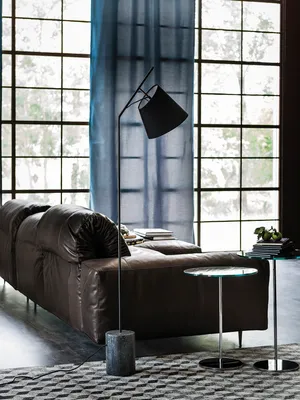 Stehlampe