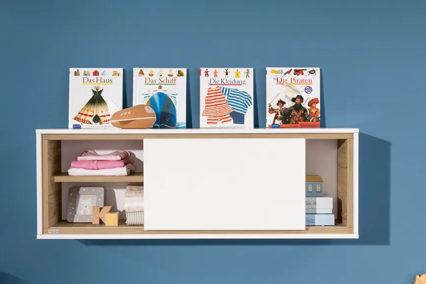 Wandregal mit Schiebetüre detail