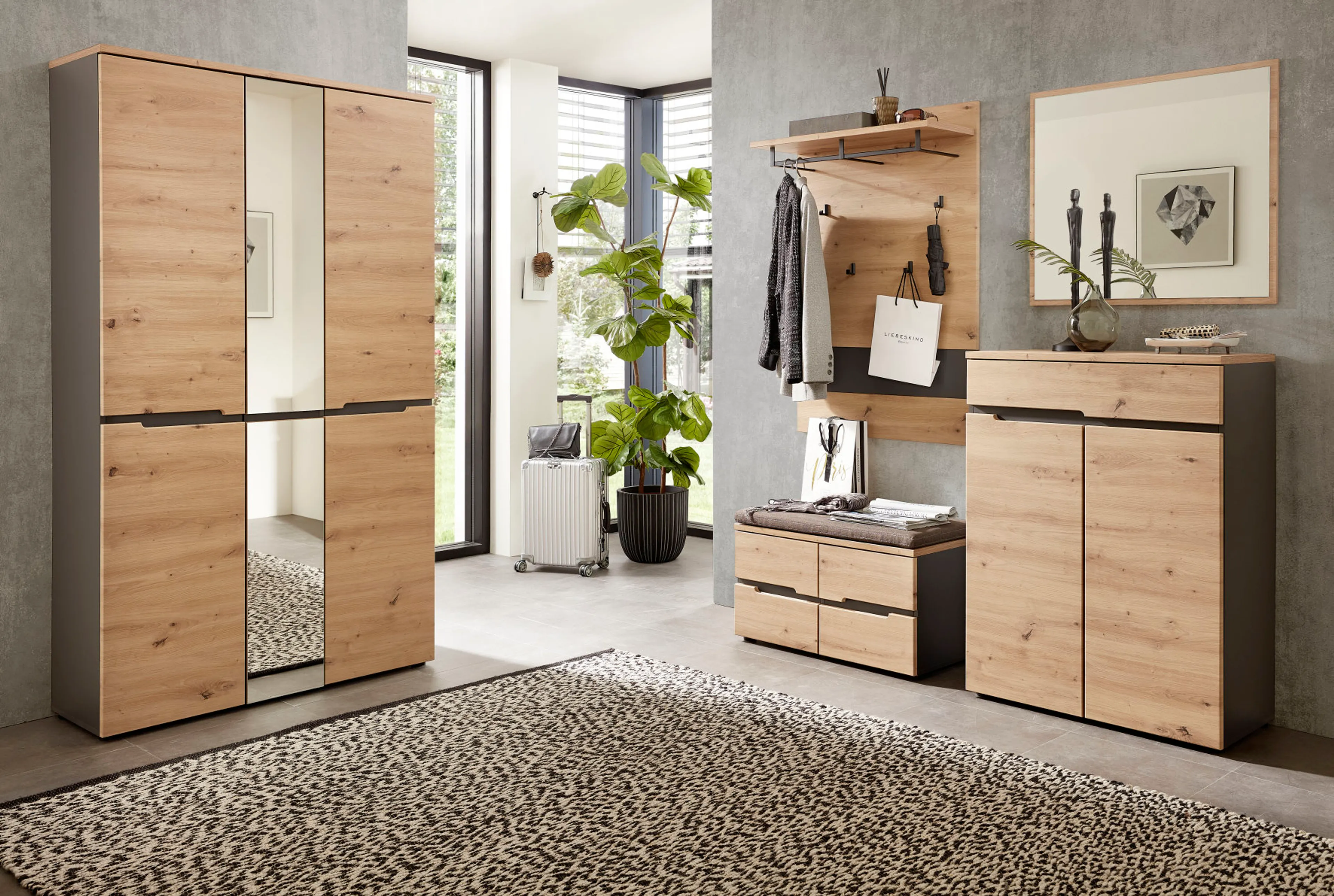Garderobenschrank Memphis
