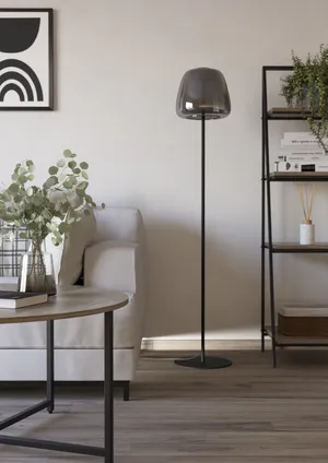 Stehlampe