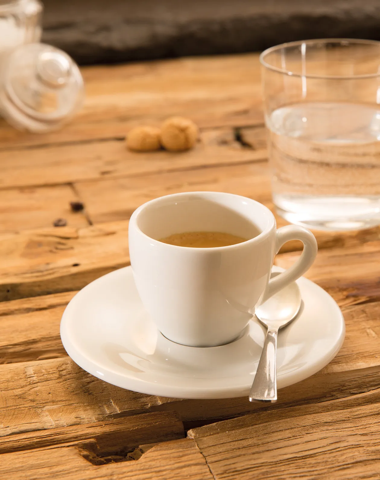 Espresso und feinstes Gebäck