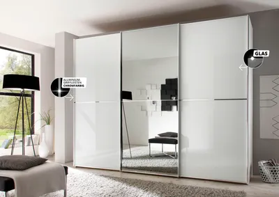 Schwebetürenschrank