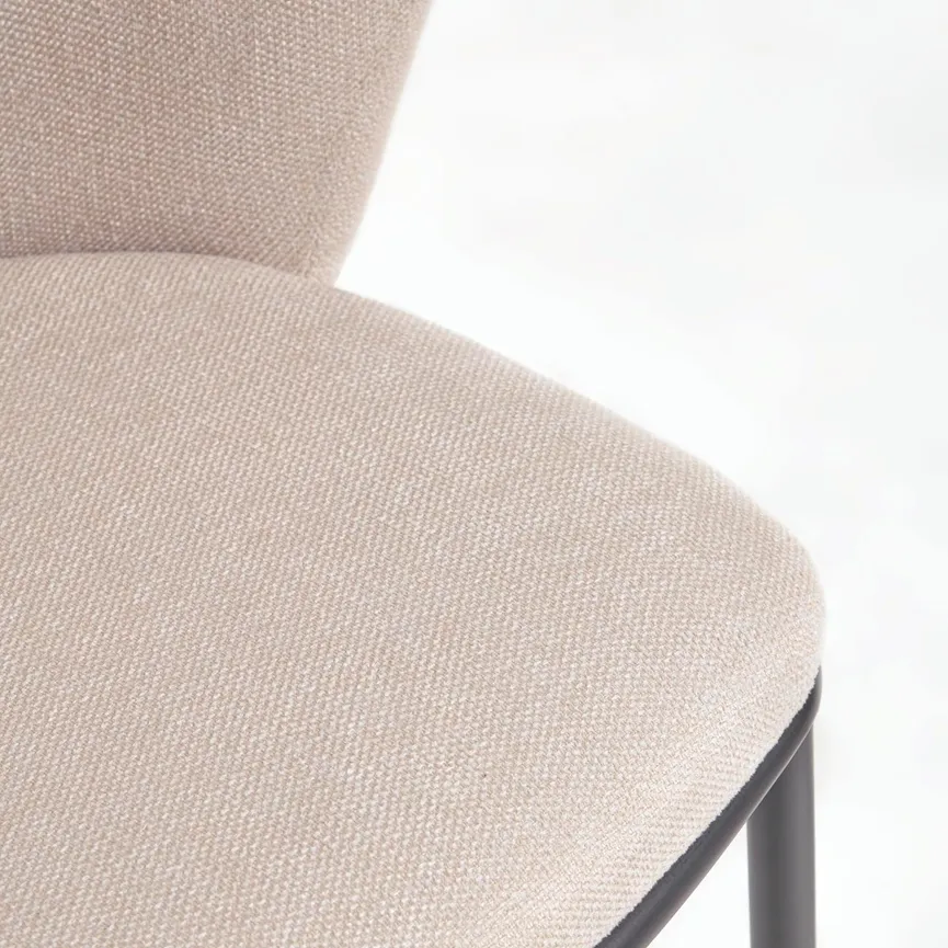 Stuhl material_farbe