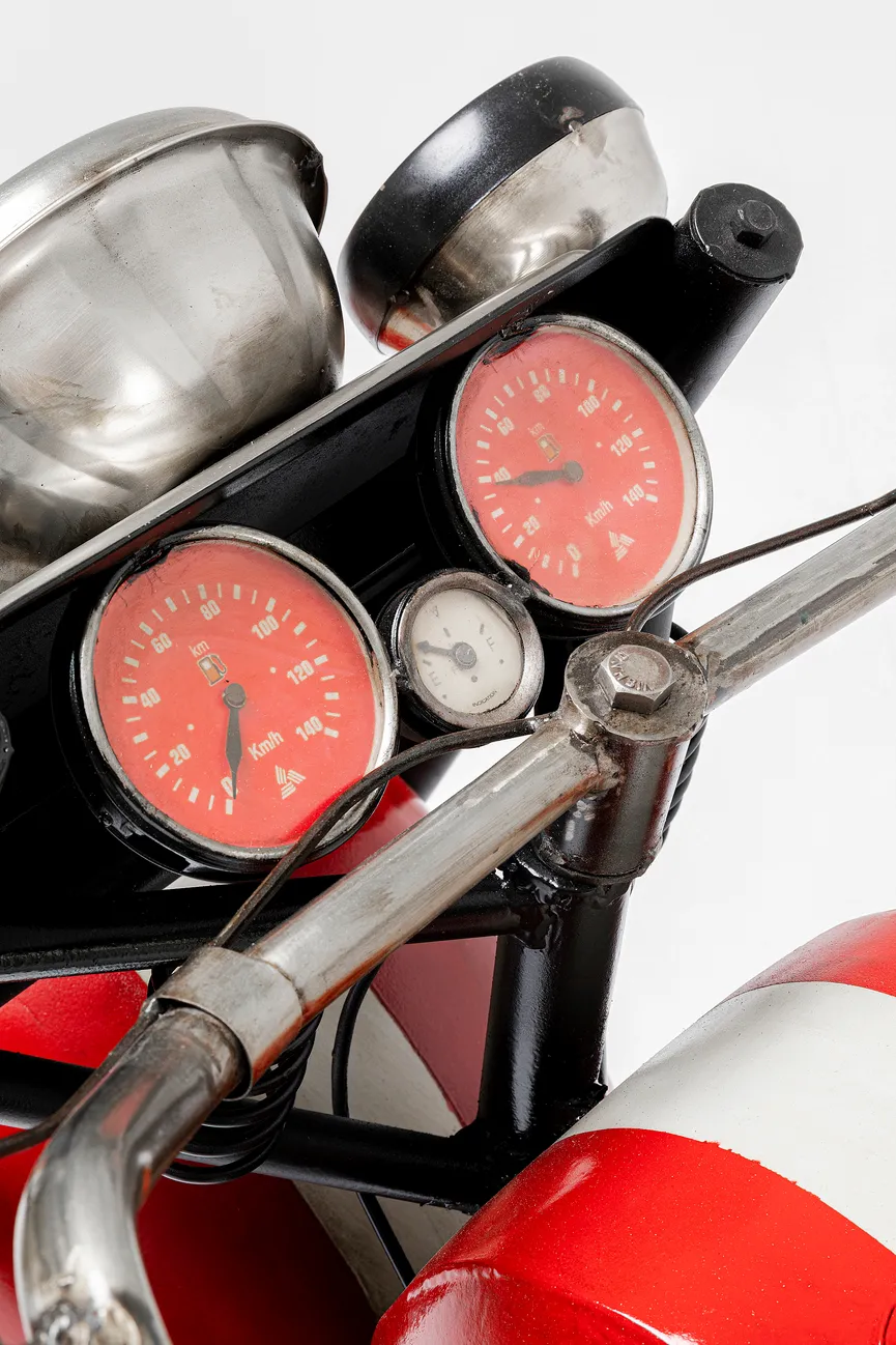 Bar detail