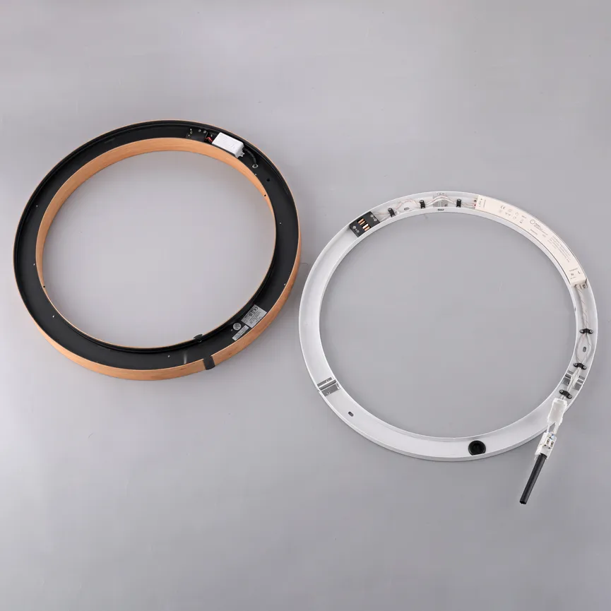 Deckenleuchte "PURE-Lines" detail