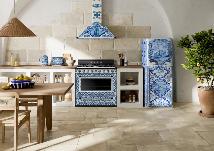 SMEG STANDKÜHLSCHRANK milieu