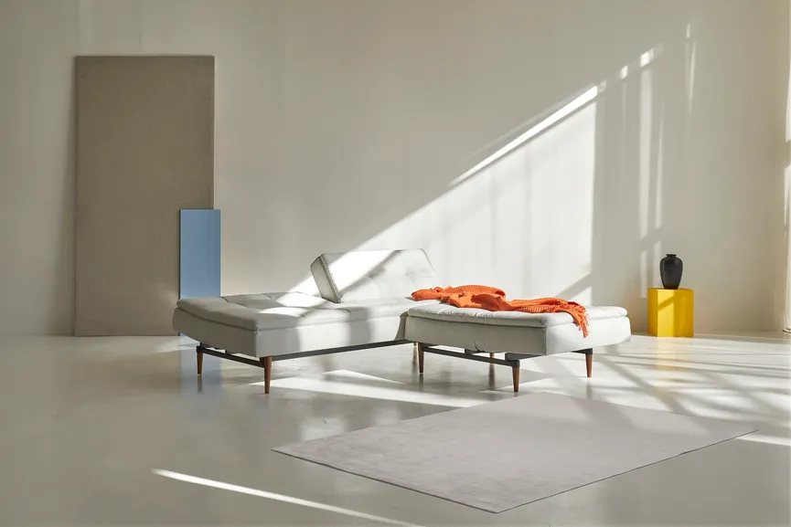 Sofa Styletto dunkel detail